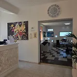 Hotel Calysea - Breakfast & Brunch Until 13-00 Included - Free Private Parking