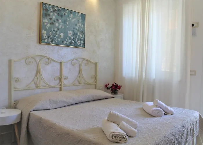 Calysea - Breakfast & Brunch Until 13-00 Included - Free Private Parking 3* Tropea