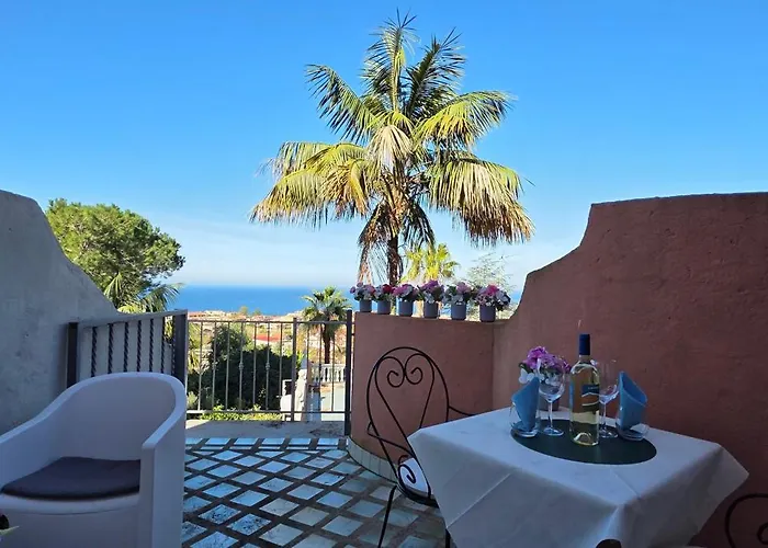 Hotel Hotel Calysea Tropea - Breakfast & Brunch Until 13-00 Included - Free Private Parking