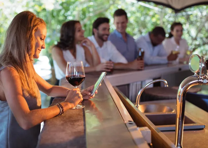 Calysea - Breakfast & Brunch Until 13-00 Included - Free Private Parking 3* Tropea