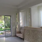 Hotel Calysea - Breakfast & Brunch Until 13-00 Included - Free Private Parking Tropea