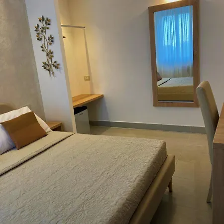 Calysea - Breakfast & Brunch Until 13-00 Included - Free Private Parking