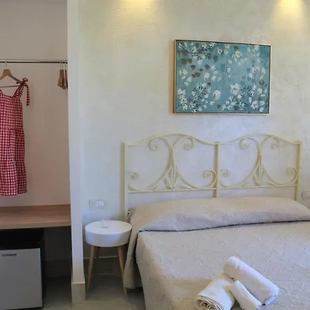 - Giardino Marchese D'altavilla מלון 3*