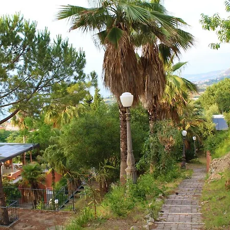 Hotel - Giardino Marchese D'altavilla