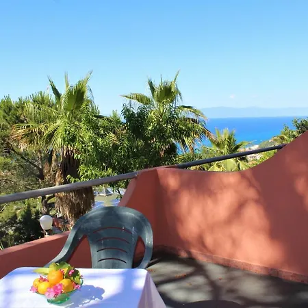 Hotel - Giardino Marchese D'altavilla