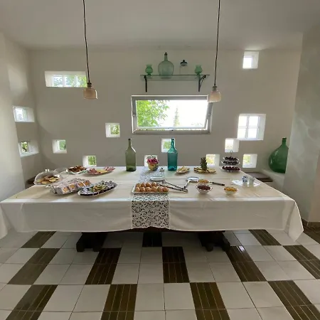 מלון - Giardino Marchese D'altavilla 3*