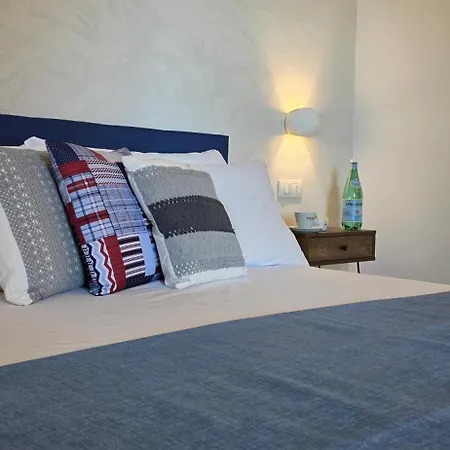 Calysea - Breakfast & Brunch Until 13-00 Included - Free Private Parking Tropea