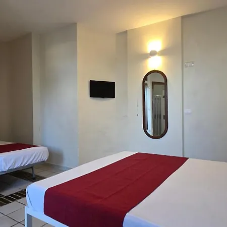 Calysea - Breakfast & Brunch Until 13-00 Included - Free Private Parking Hotel Tropea