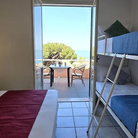 Otel Calysea - Breakfast & Brunch Until 13-00 Included - Free Private Parking Tropea