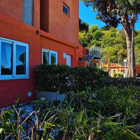 Hotel Calysea - Breakfast & Brunch Until 13-00 Included - Free Private Parking