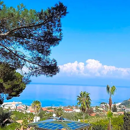 Calysea - Breakfast & Brunch Until 13-00 Included - Free Private Parking 3*
