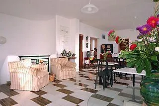 Calysea - Breakfast & Brunch Until 13-00 Included - Free Private Parking 3* Tropea