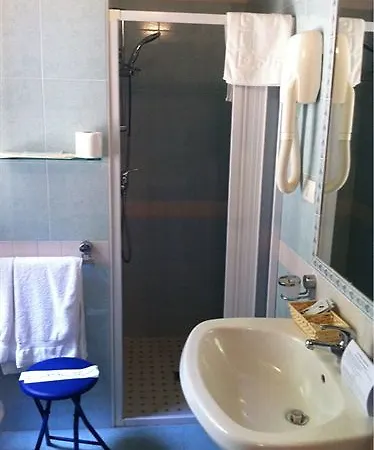 阿尔塔维拉侯爵花园酒店 酒店 特罗佩阿