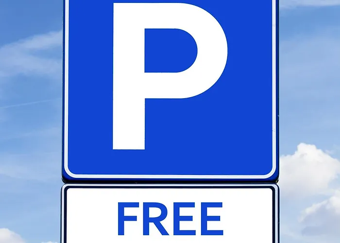 מלון Calysea - Breakfast & Brunch Until 13-00 Included - Free Private Parking טרופאה