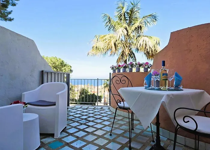 Calysea - Breakfast & Brunch Until 13-00 Included - Free Private Parking 3* Tropea