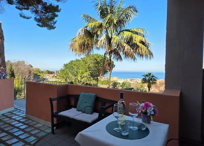 Hotell Calysea - Breakfast & Brunch Until 13-00 Included - Free Private Parking