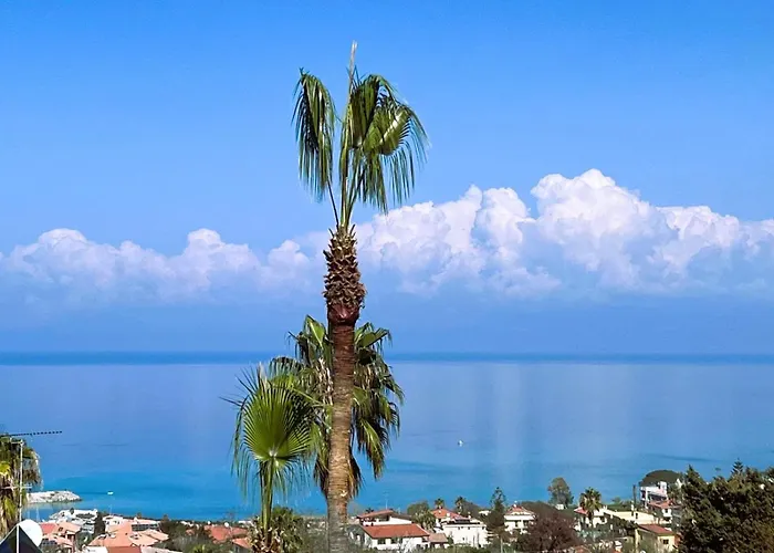 Calysea - Breakfast & Brunch Until 13-00 Included - Free Private Parking